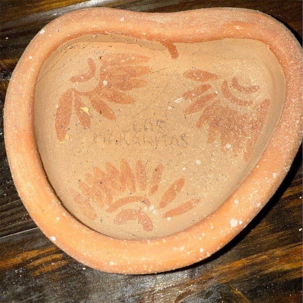 Mexican Pottery Heart Dish Las Mañanitas Design Hand Painted ashtray ornament